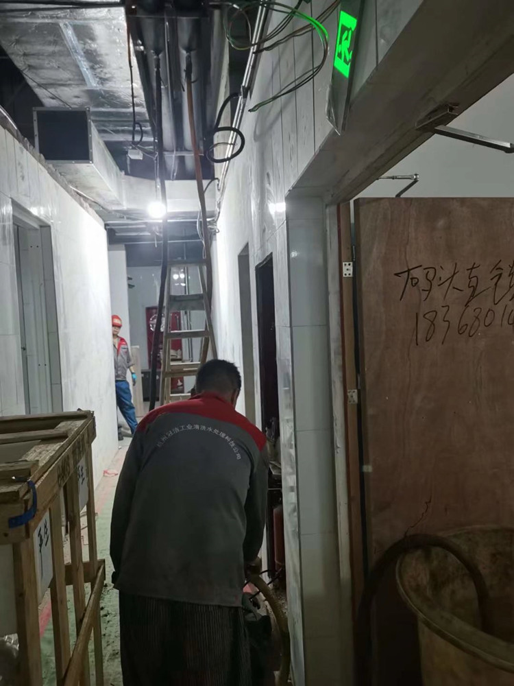 空调冷冻水管路小蝌蚪视频下载1_副本